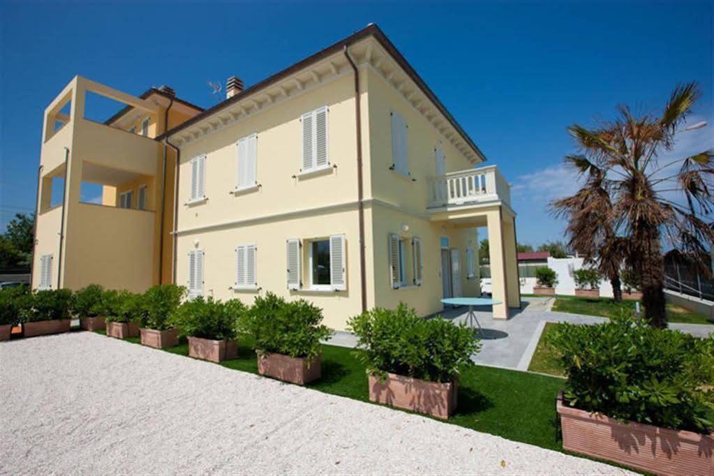 Camping Blu Fantasy Senigallia Exterior photo